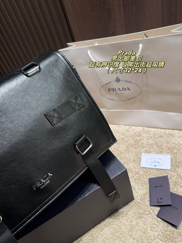 Prada Black leather 32*24cm crossbody — Top Quality Replica