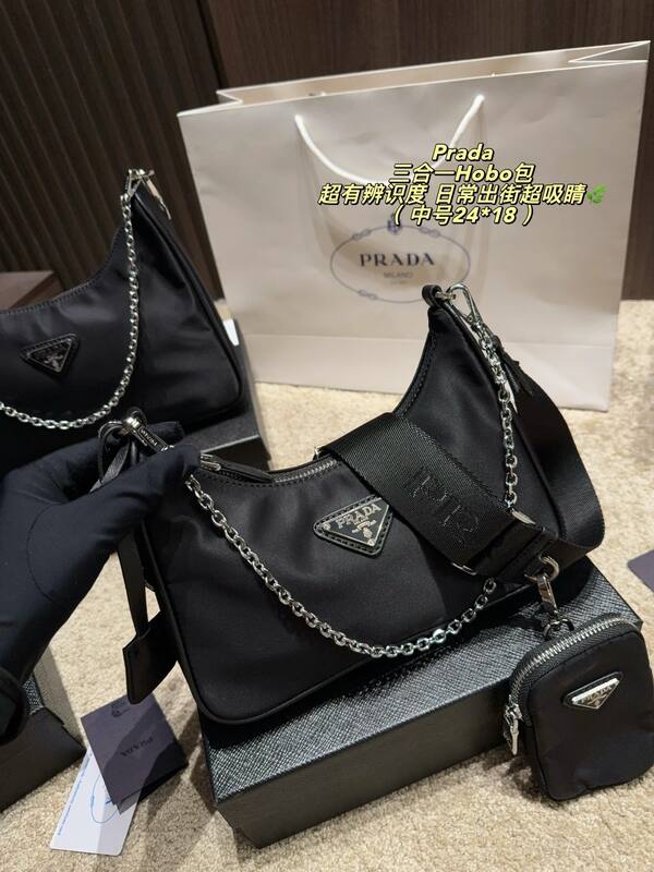 Prada Re-Edition 2005 Nylon black 22*16cm 24*18cm 28*20cm crossbody — 1:1 Replica