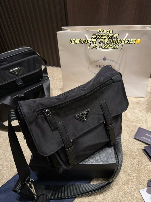 Prada Nylon black 28*23cm crossbody — Top Quality Replica