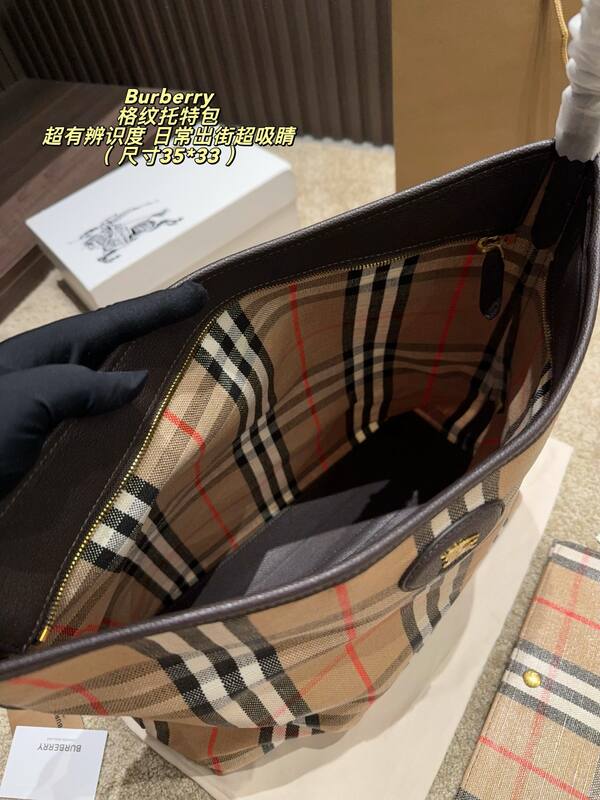 Burberry Haymarket Check / Brown Plaid 35*33cm tote — Premium Replica