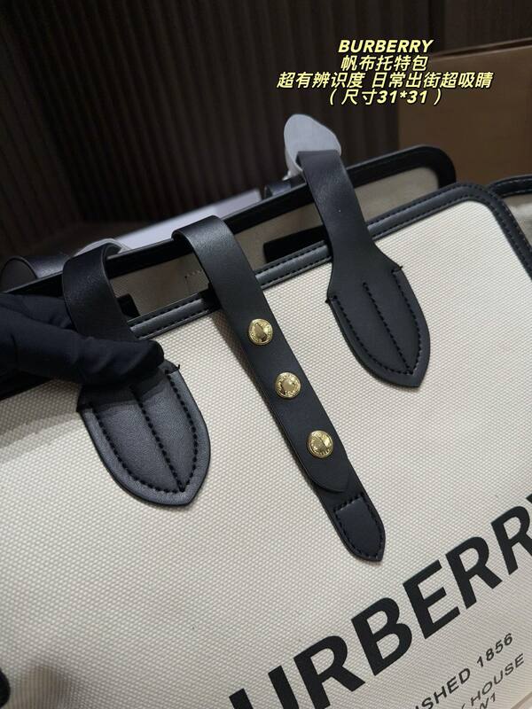 Burberry Horseferry Beige canvas with black leather trim 31*31cm tote — Premium Replica