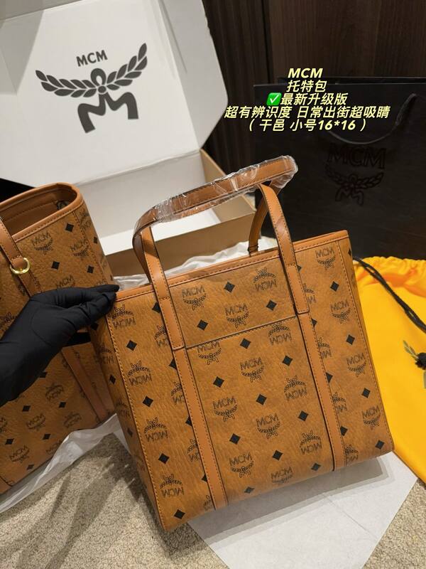 MCM Toni Visetos shoulder bag — 1:1 Replica