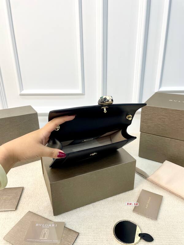 Bulgari shoulder bag — Premium Replica