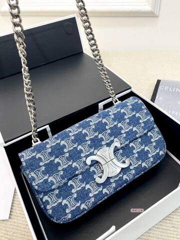 Celine Triomphe everyday 1 1 Replica
