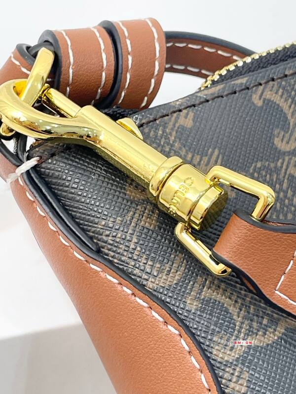 Celine Triomphe everyday — Premium Replica