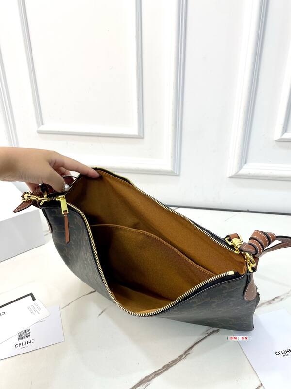 Celine Triomphe everyday — Premium Replica