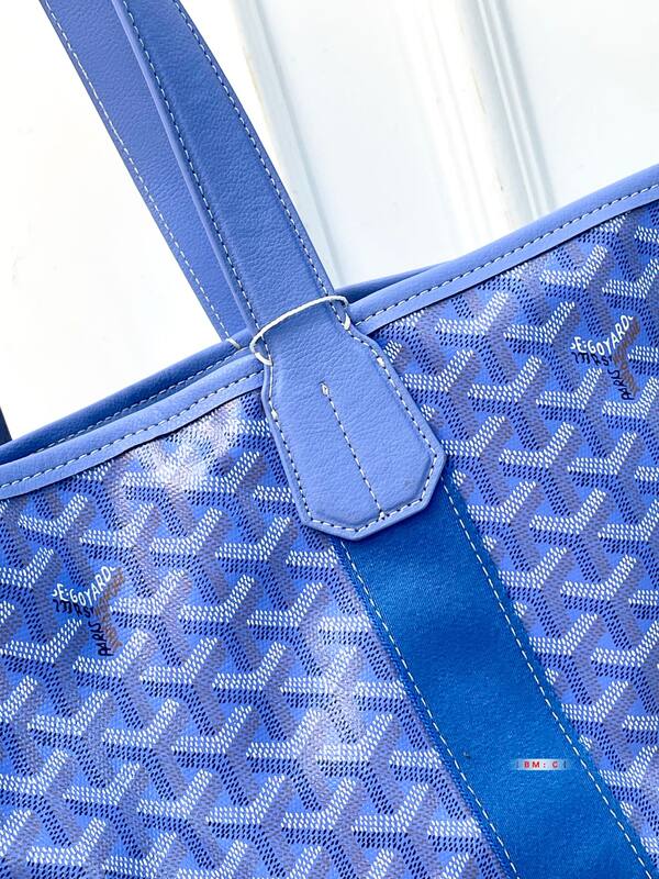 Goyard Red shoulder bag — Premium Replica