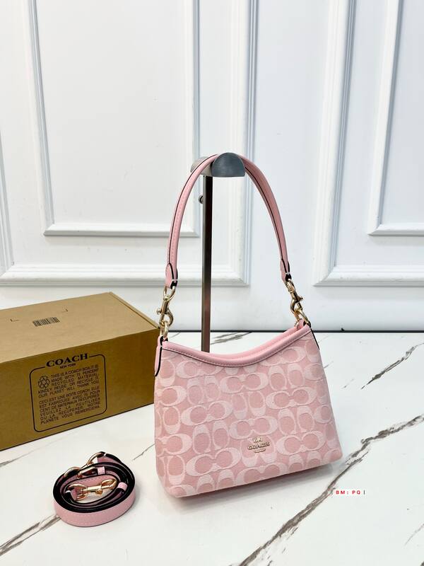 Coach Monogram 25x18x10cm shoulder bag — AAA Quality Replica