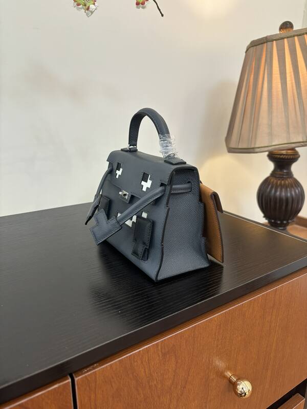 Hermes Kelly Grey Epsom top handle — 1:1 Replica
