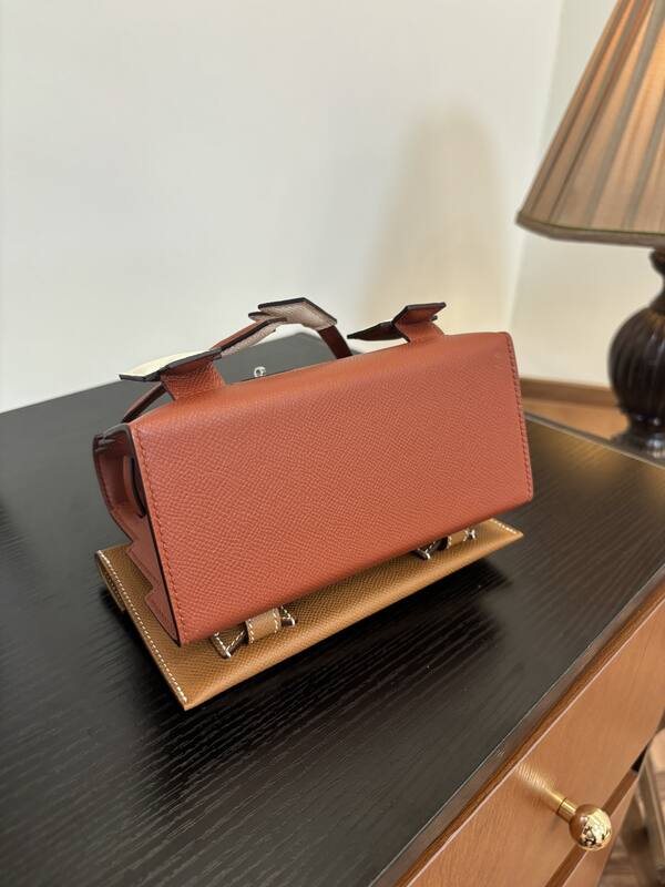Hermes Mosaic Brown Epsom leather with white and black accents top handle — Premium Replica