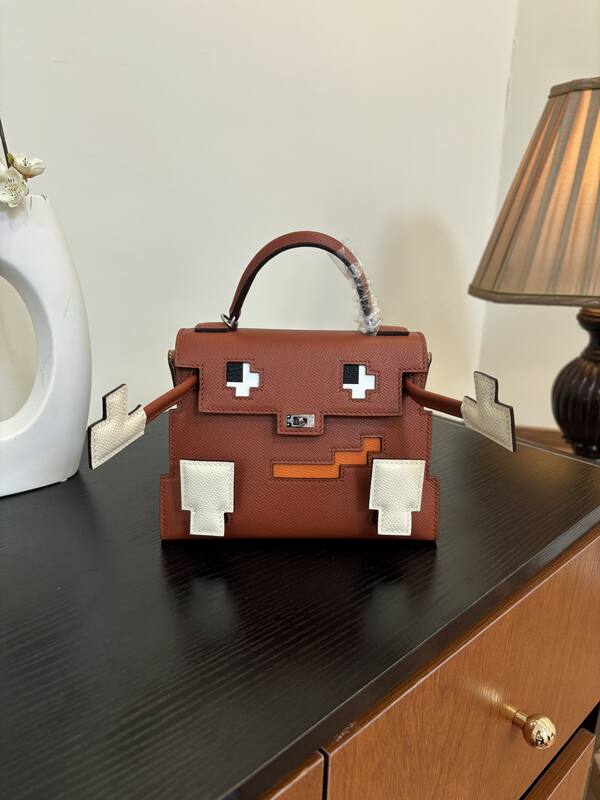 Hermes Mosaic Brown Epsom leather with white and black accents top handle — Premium Replica