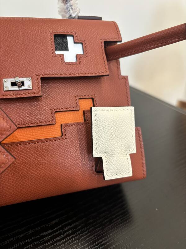 Hermes Mosaic Brown Epsom leather with white and black accents top handle — Premium Replica