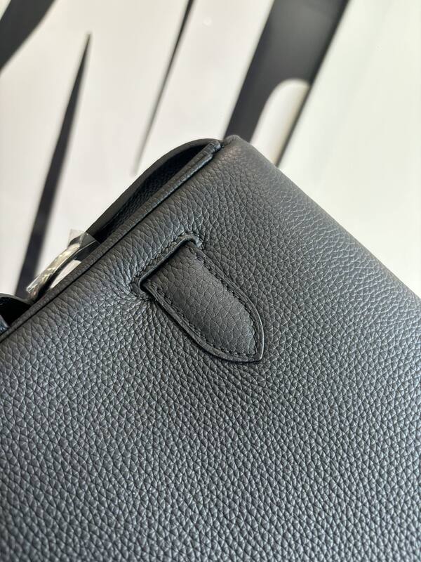 Hermes Kelly Messenger Black — AAA Quality Replica