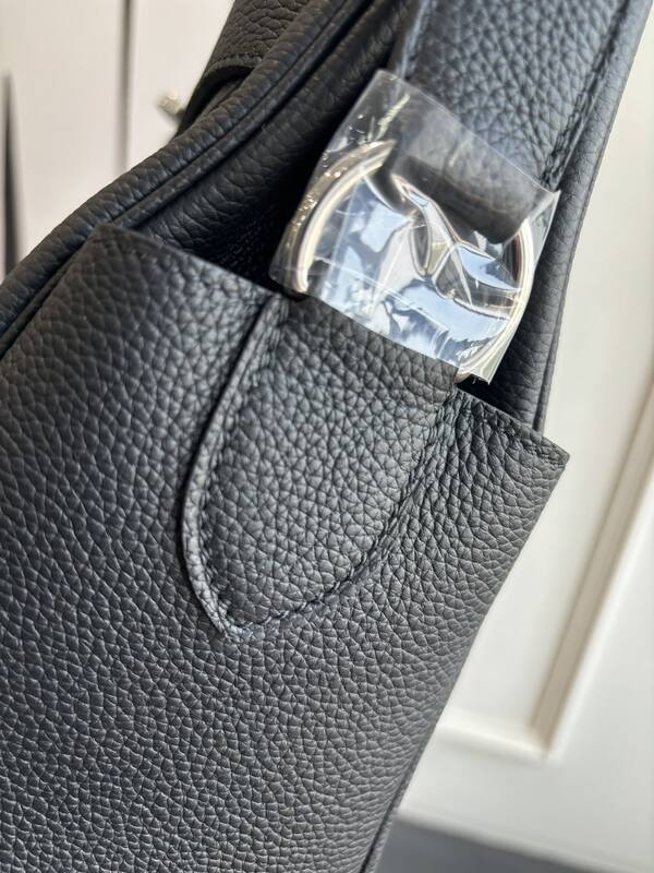 Hermes Kelly Messenger Black — AAA Quality Replica