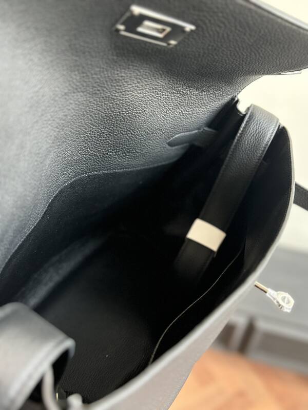Hermes Kelly Messenger Black — AAA Quality Replica