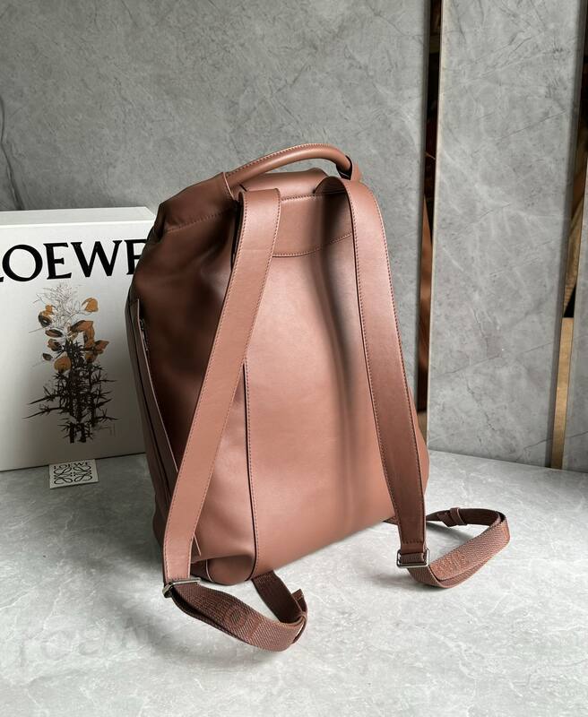 Loewe Brown shoulder bag — Top Quality Replica
