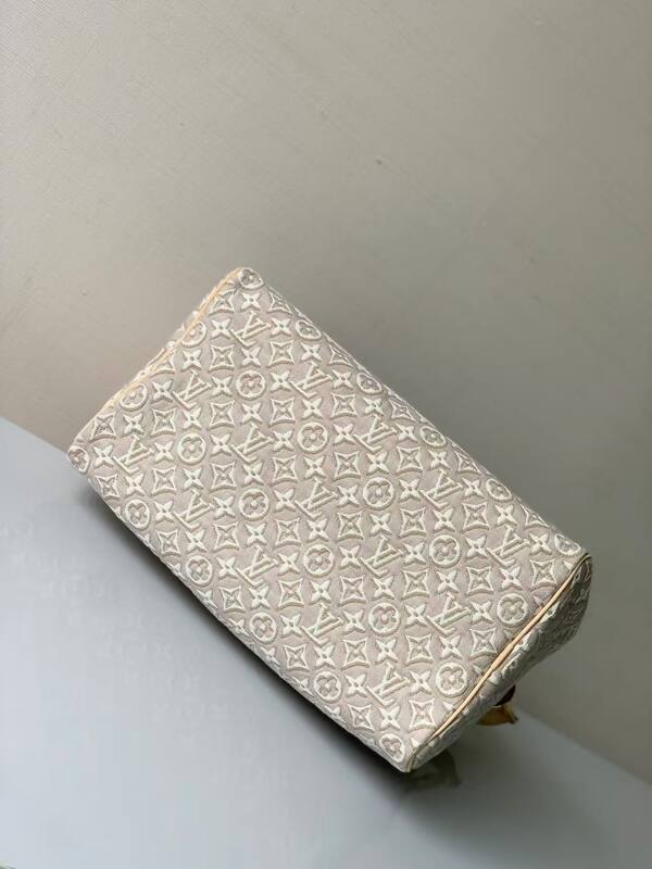 Louis Vuitton M28479 Beige Monogram shoulder — Top Quality Replica