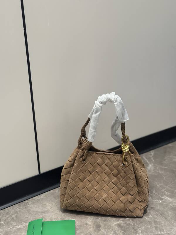 Bottega Veneta Brown 25x18x10cm shoulder bag — 1:1 Replica
