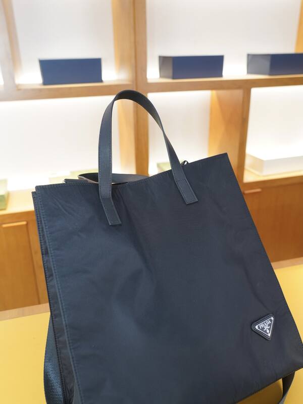 Prada Nylon black 35x36x17cm tote — Top Quality Replica