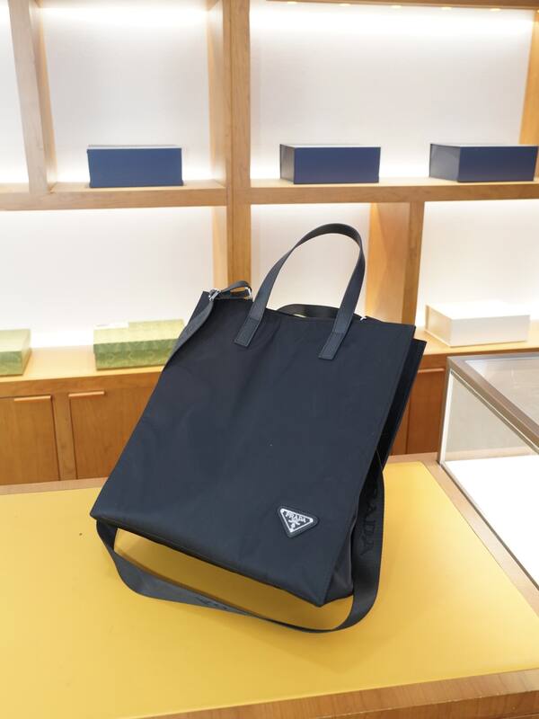 Prada Nylon black 35x36x17cm tote — Top Quality Replica