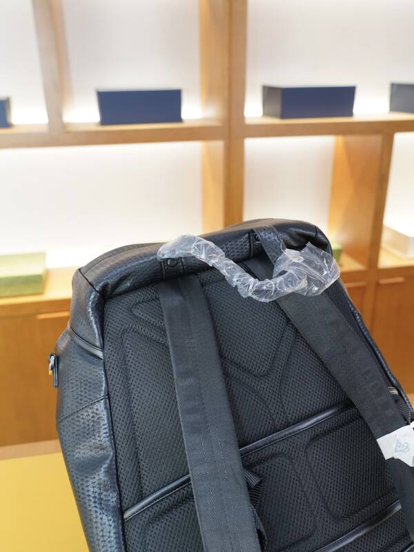 Prada Black 38x45x18cm shoulder bag — 1:1 Replica