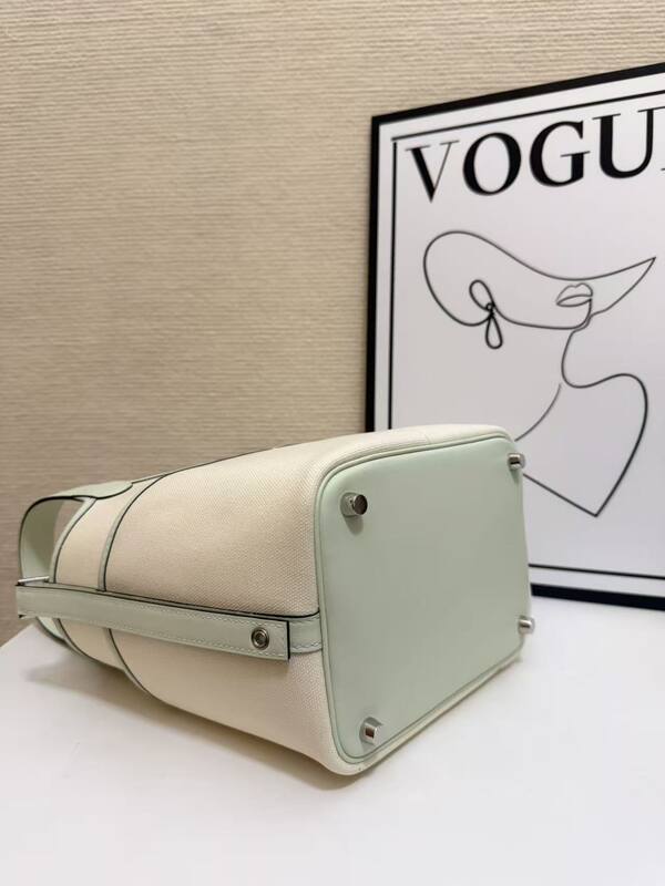 Hermes Cargo Picotin 18 Swift leather light green cream everyday — Top Quality Replica