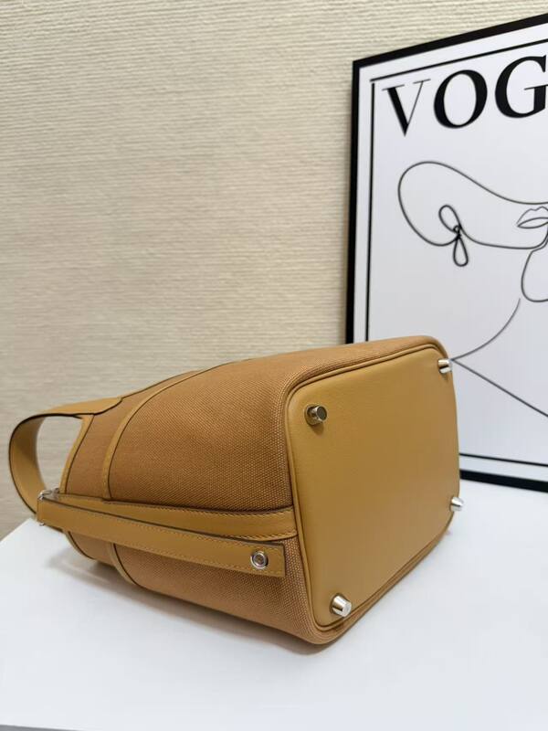 Hermes Cargo Picotin Tan canvas with beige leather everyday — Premium Replica