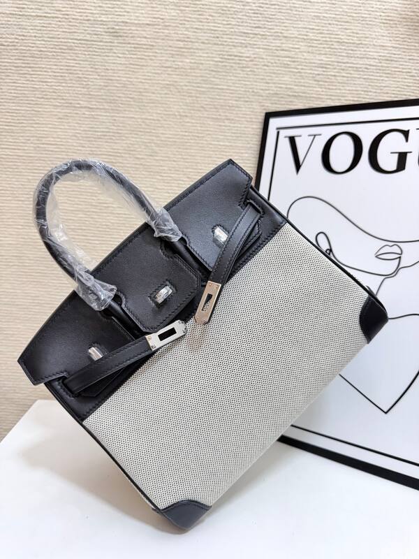 Hermes Birkin Black and Beige tote — Premium Replica