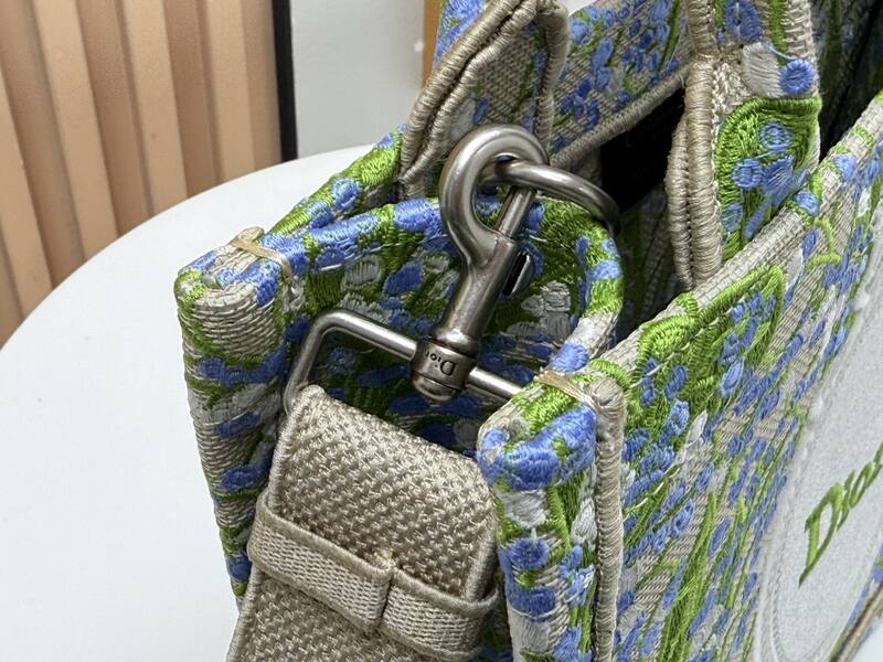Dior Blue Green Floral Embroidery tote — AAA Quality Replica