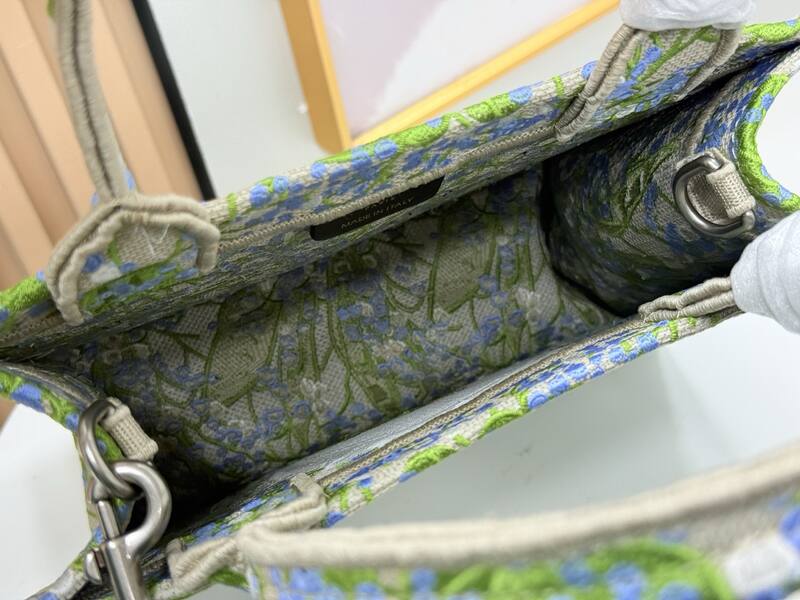 Dior Blue Green Floral Embroidery tote — AAA Quality Replica
