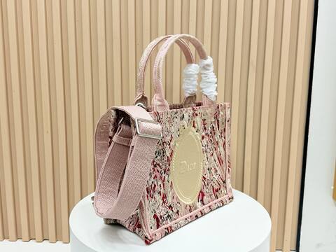 Dior Book Tote Pink floral embroidered canvas small 1 1 Replica
