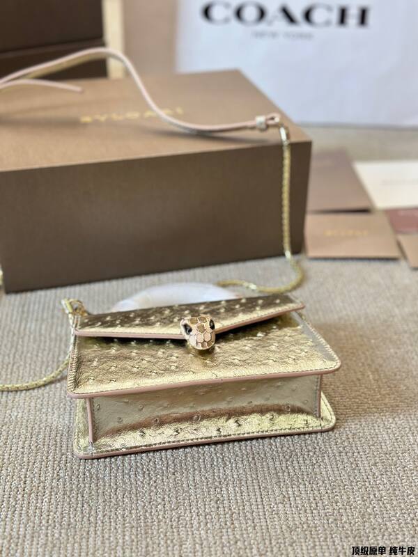 Bulgari shoulder bag — Top Quality Replica