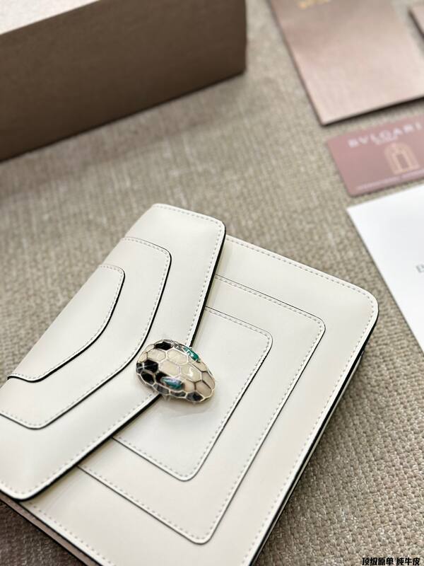 Bulgari shoulder bag — Top Quality Replica