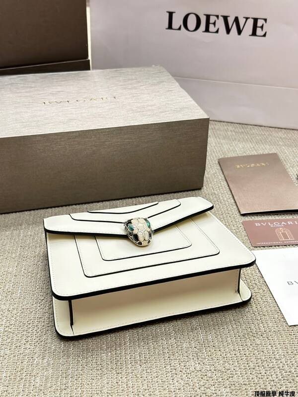 Bulgari shoulder bag — Top Quality Replica