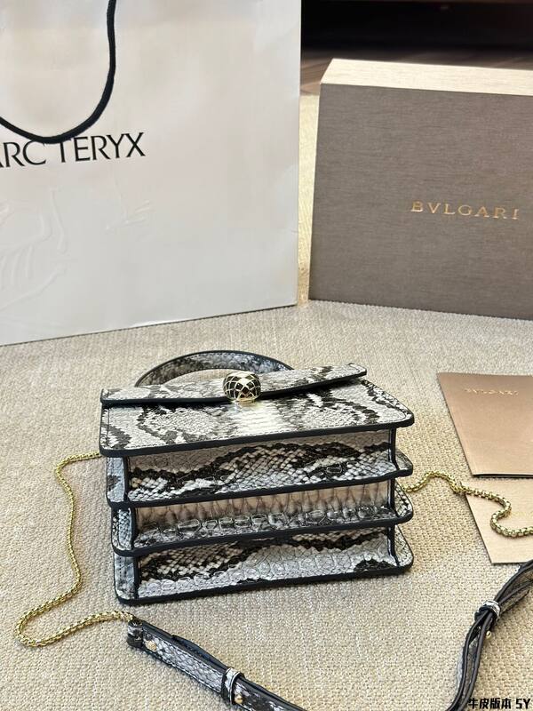Bulgari shoulder bag — AAA Quality Replica
