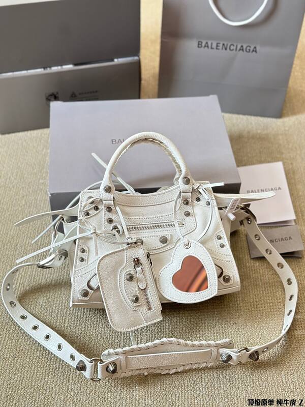 Balenciaga White shoulder bag — 1:1 Replica
