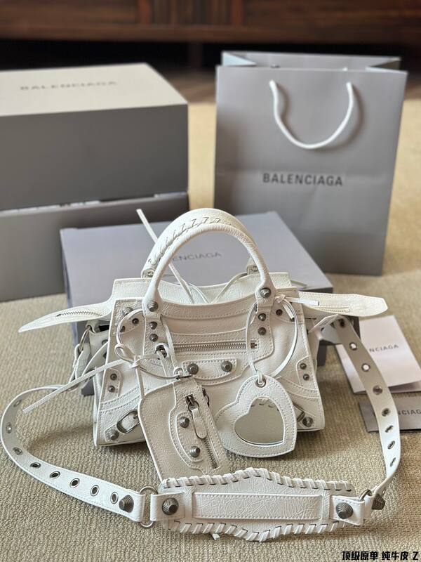Balenciaga White shoulder bag — 1:1 Replica