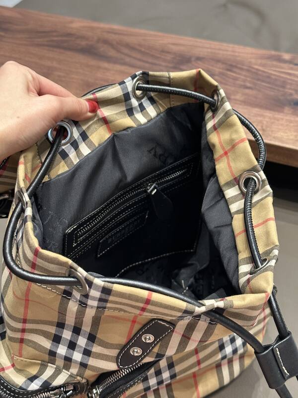 Burberry Black 25x18x10cm shoulder bag — Top Quality Replica