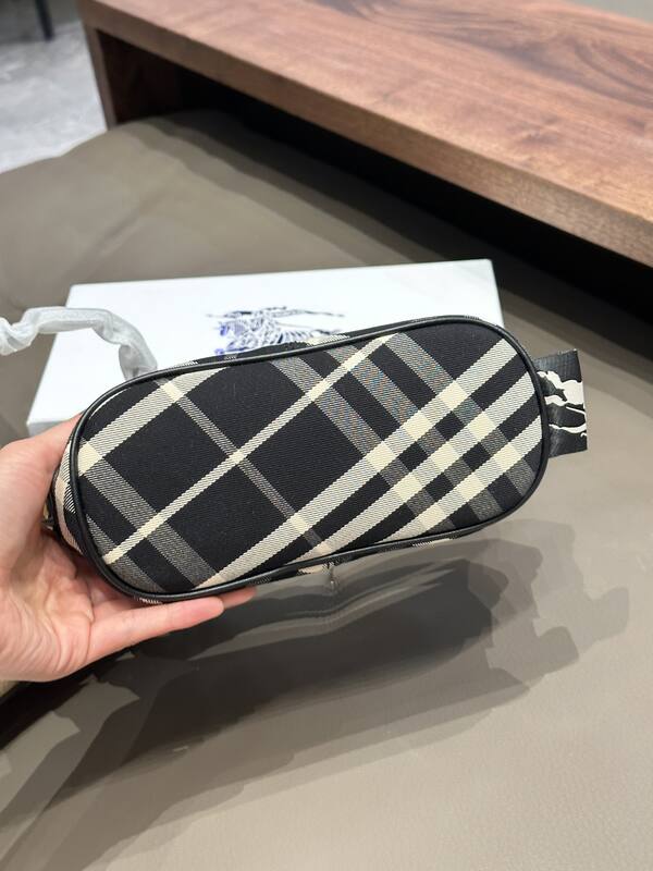 Burberry shoulder bag — AAA Quality Replica