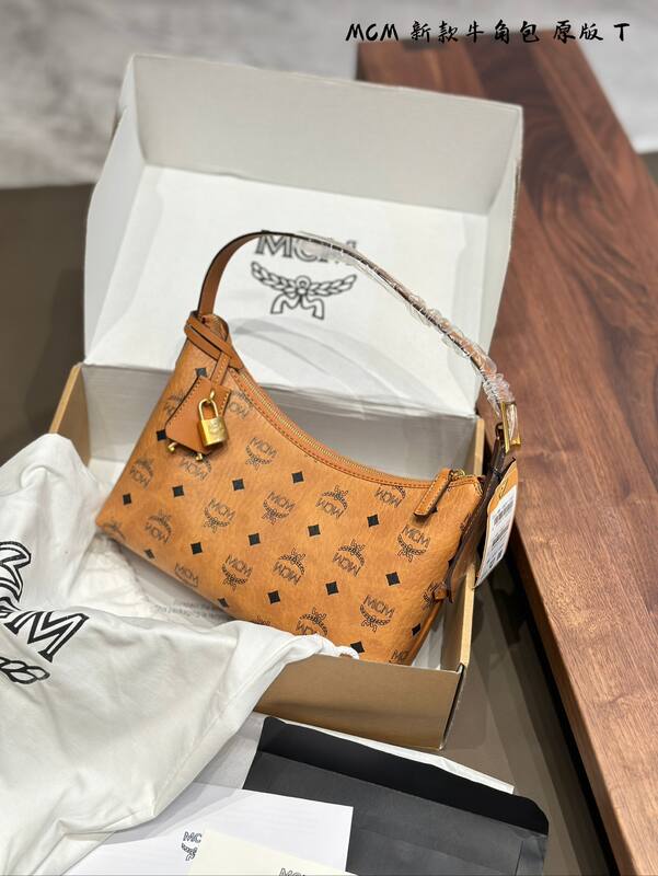 MCM Visetos shoulder bag — Top Quality Replica