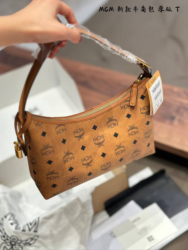 MCM Visetos shoulder bag — Top Quality Replica