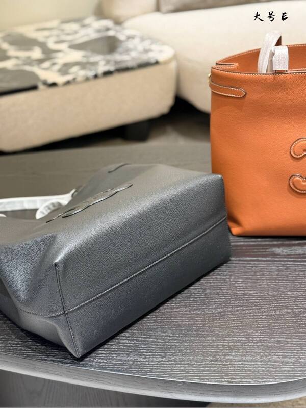 Celine everyday — 1:1 Replica