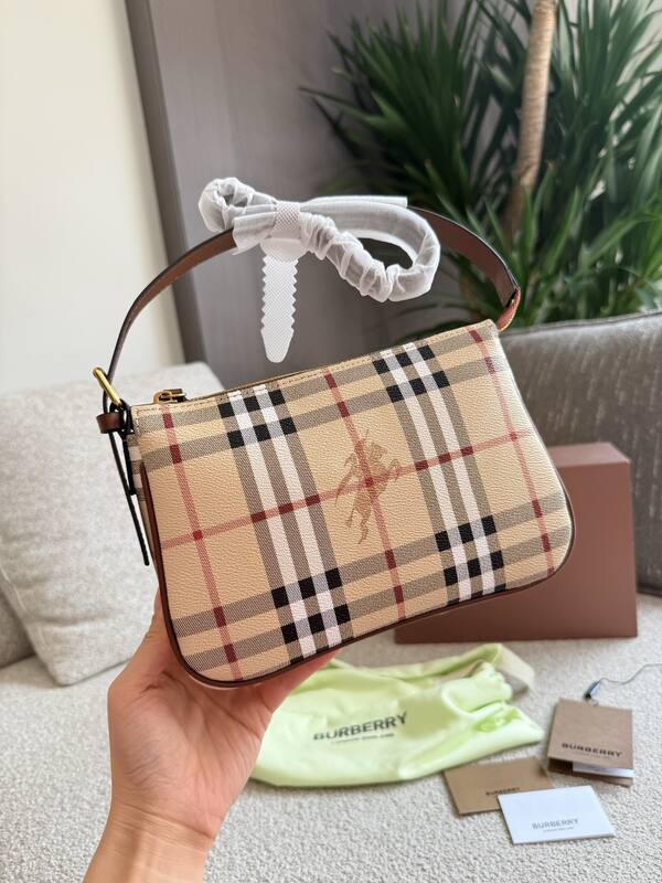Burberry Brown shoulder bag — Top Quality Replica