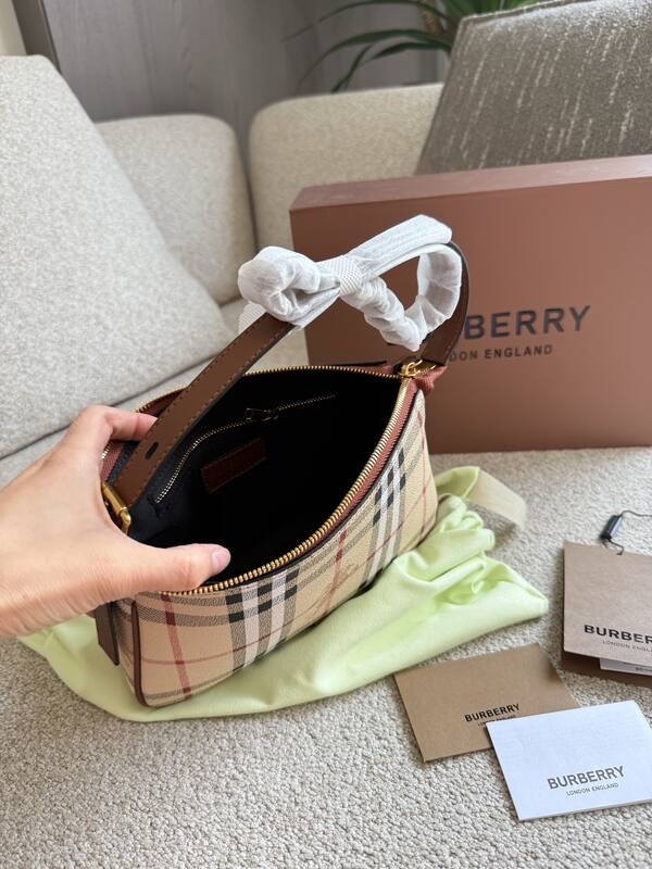 Burberry Brown shoulder bag — Top Quality Replica