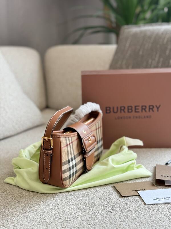 Burberry Brown 25x18x10cm shoulder bag — AAA Quality Replica