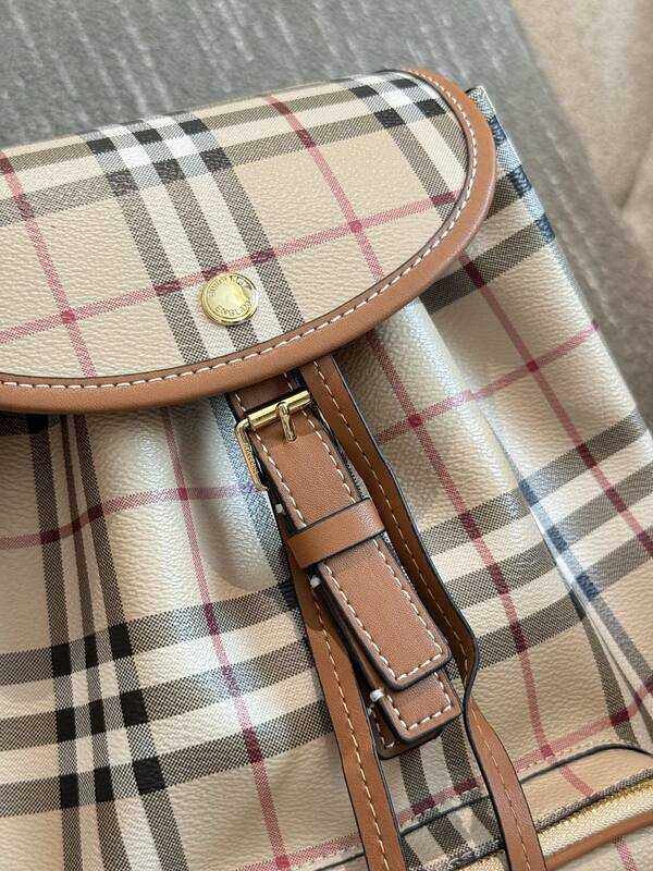 Burberry shoulder bag — Premium Replica