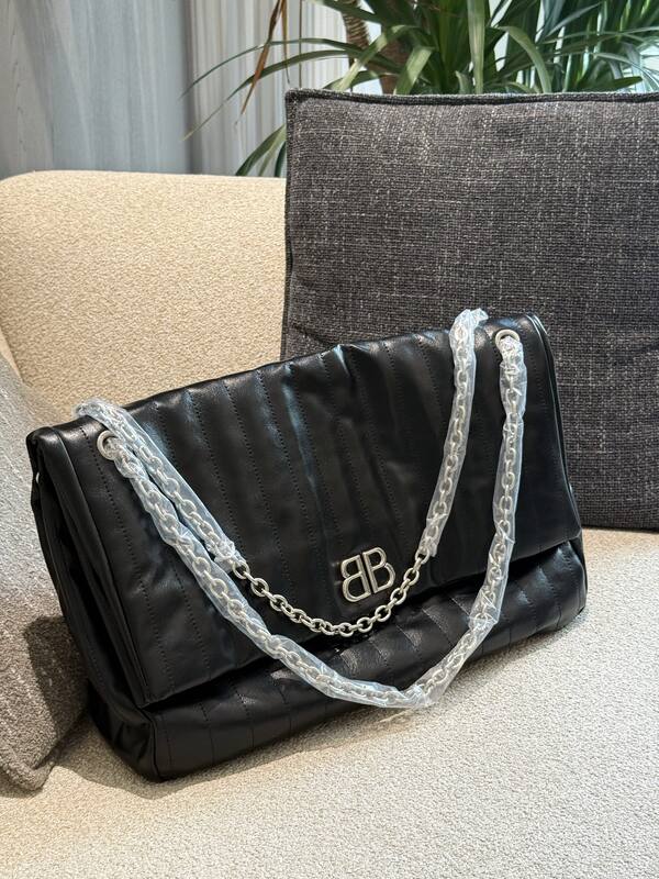 Balenciaga Black 40x30x16cm shoulder bag — Top Quality Replica