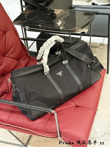 Prada Black 40x30x16cm shoulder bag AAA Quality Replica