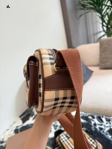 Burberry Brown 25x18x10cm shoulder bag Premium Replica