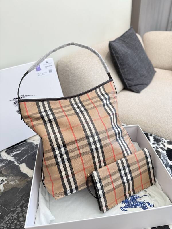 Burberry Brown shoulder bag — AAA Quality Replica